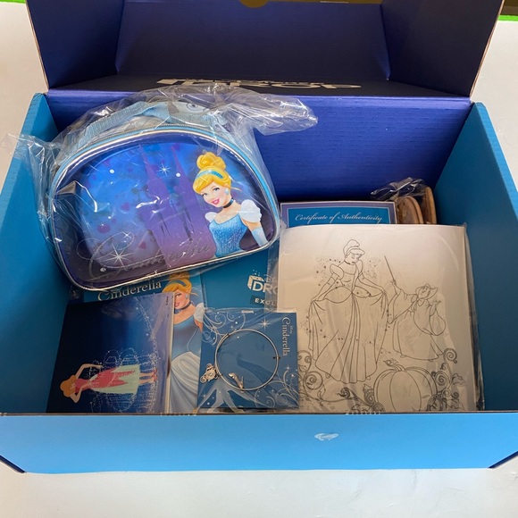 Disney Other - ⭐️HOST PICK⭐️NWT Exclusive Disney Drop Box Cinderella